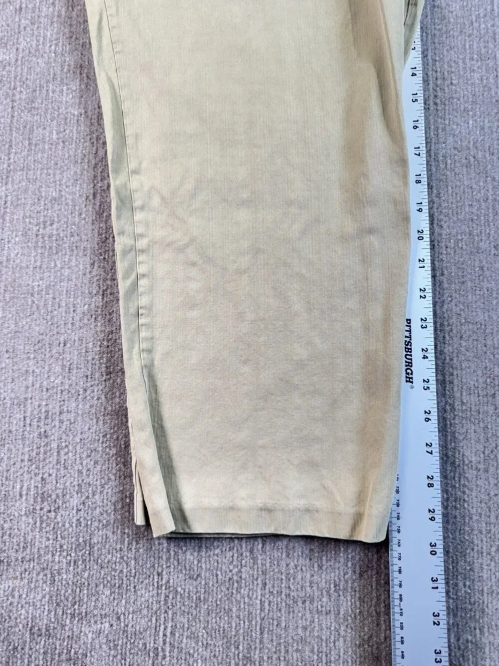 Tommy Bahama Men's Silk Blend Pleated Pants Size 42 Beige Khaki Resort Trousers